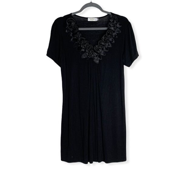 Red Coral Black Rosette Dress - Picture 1 of 7